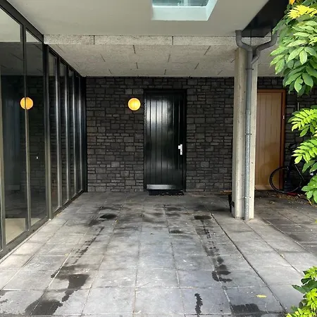 Urban Oasis With Free Parking 4* Ámsterdam