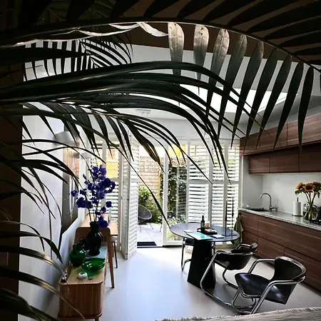 Bed and breakfast Urban Oasis With Free Parking Ámsterdam