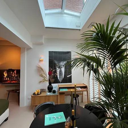 Urban Oasis With Free Parking 4* Ámsterdam